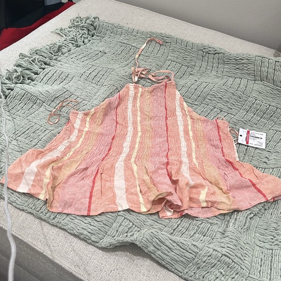 O'Neill Norma Smocked Halter Top in multi color size M. - Picture 4 of 5